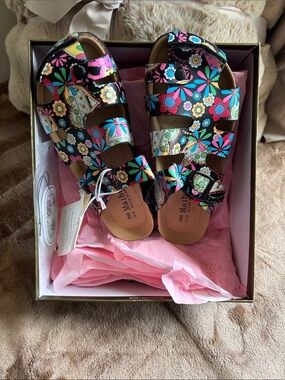 Maibulun Black Floral Multi-Color Strappy Sandals